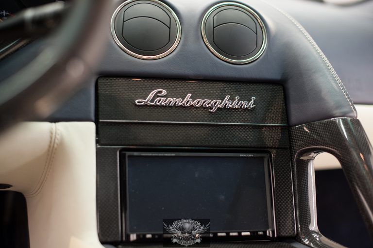 Lamborghini Murcielago химчистка салона Lamborghini Murcielago химчистка салона