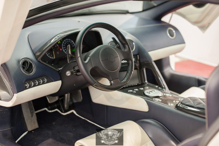 Lamborghini Murcielago химчистка салона Lamborghini Murcielago химчистка салона