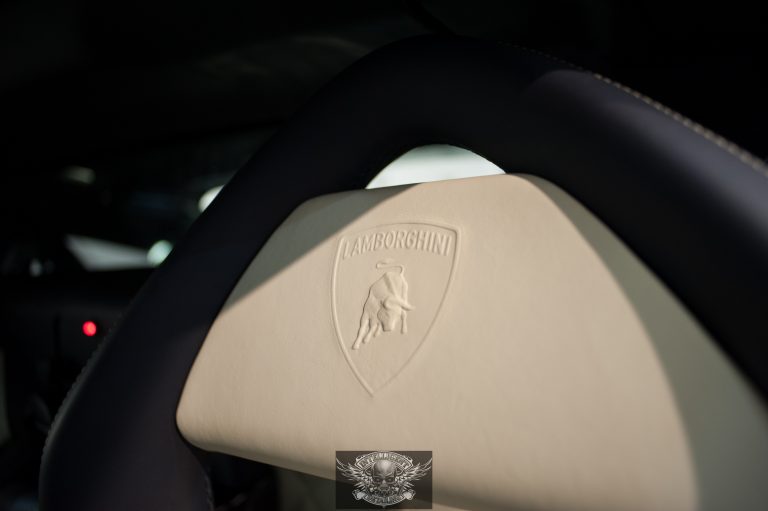 Lamborghini Murcielago химчистка салона Lamborghini Murcielago химчистка салона