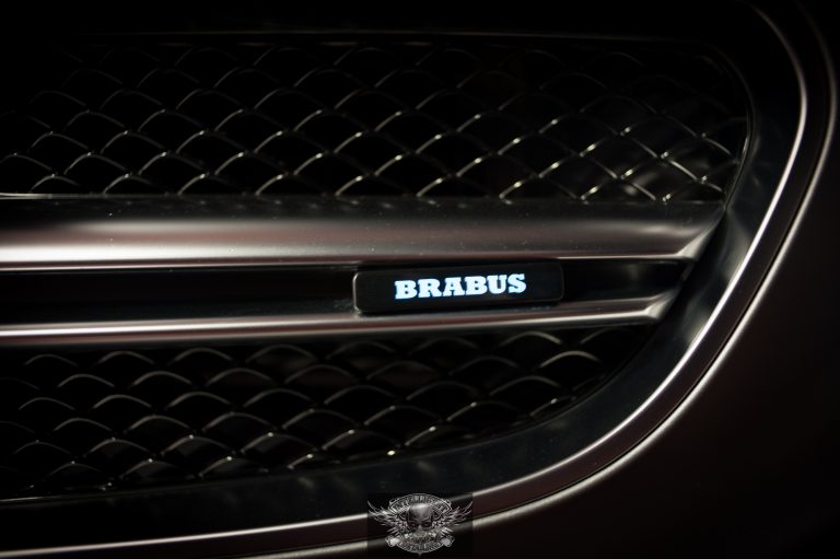 Mercedes S Brabus 850 полировка карбона