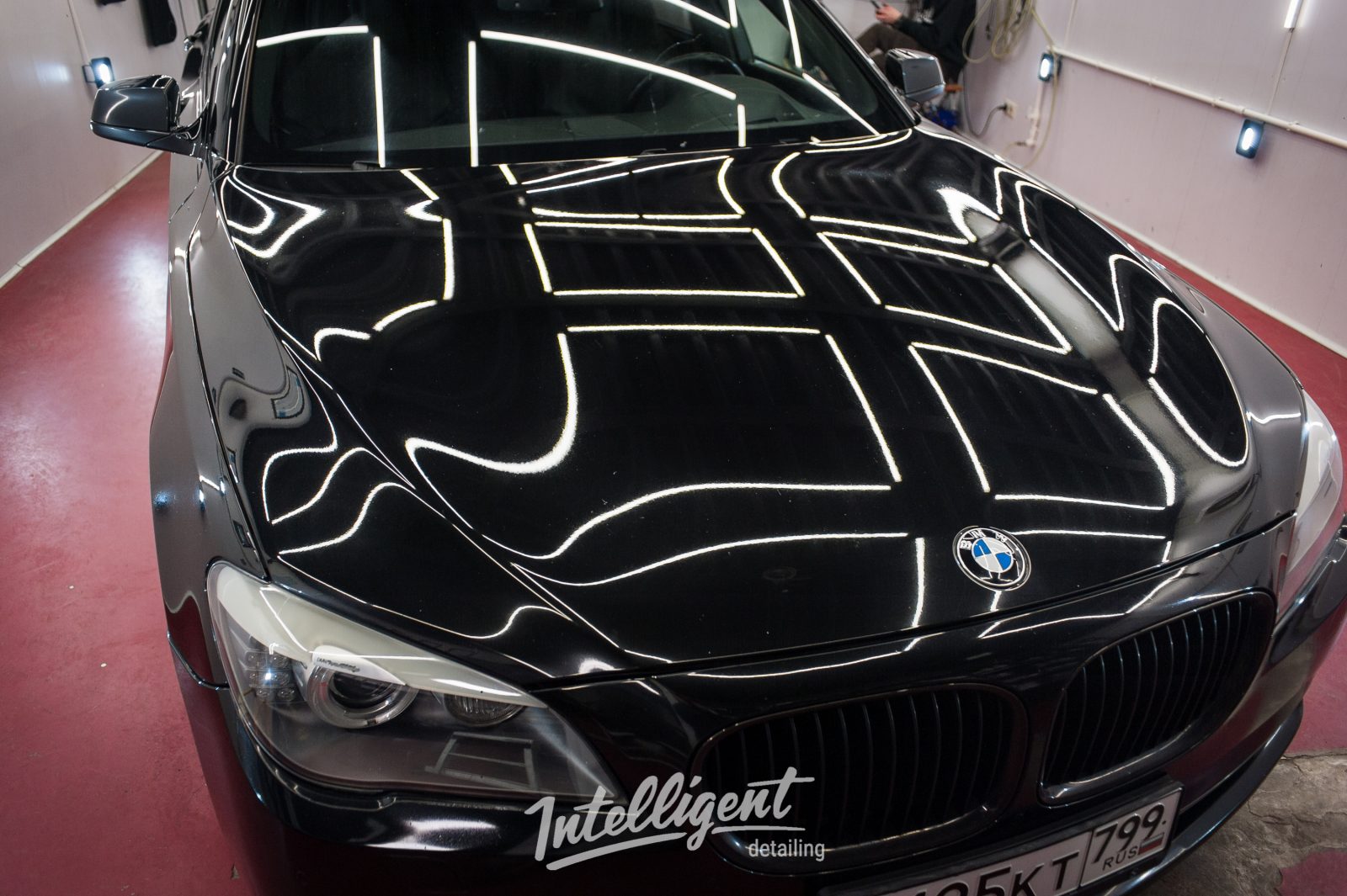 BMW 7 Детейлинг / полировка / химчистка / керамика / жидкое стекло intelligent detailng Москва 8 495 664 99 35