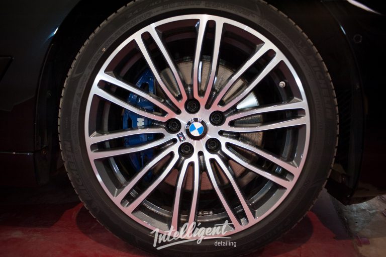 BMW 5 — керамика авто 3+1