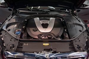 Mercedes S600 бронированный мойка мотора