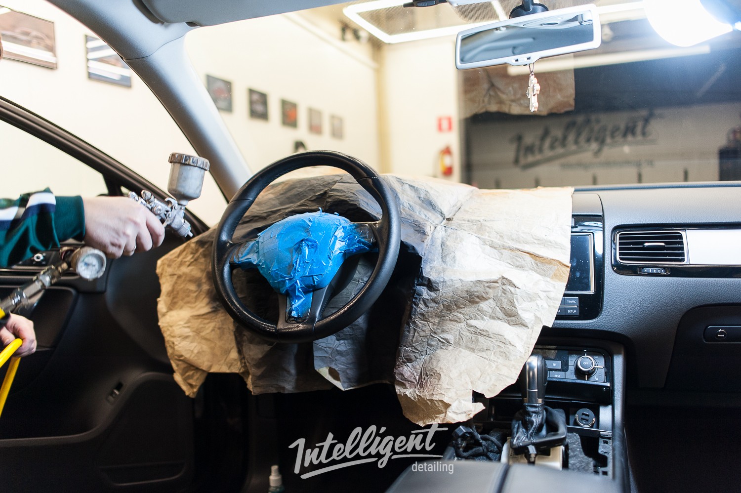 intelligent detailing Volkswagen touareg - покраска кожи
