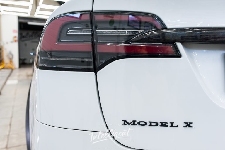 Tesla Model X полировка кузова