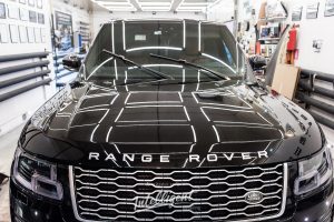 Range Rover оклейка в прозрачный полиуретан