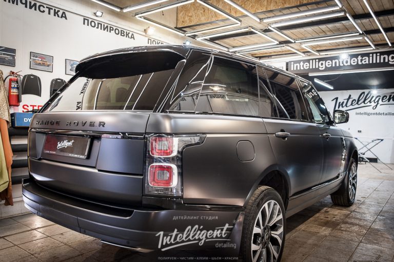 Range Rover оклейка кузова матовой пленкой