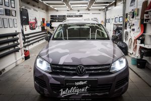Volkswagen Touareg оклейка пленкой кузова авто виниловой