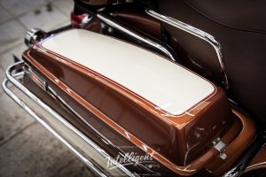 Harley-Davidson полировка и восковой пирог