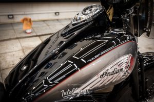 Harley-Davidson полировка и восковой пирог