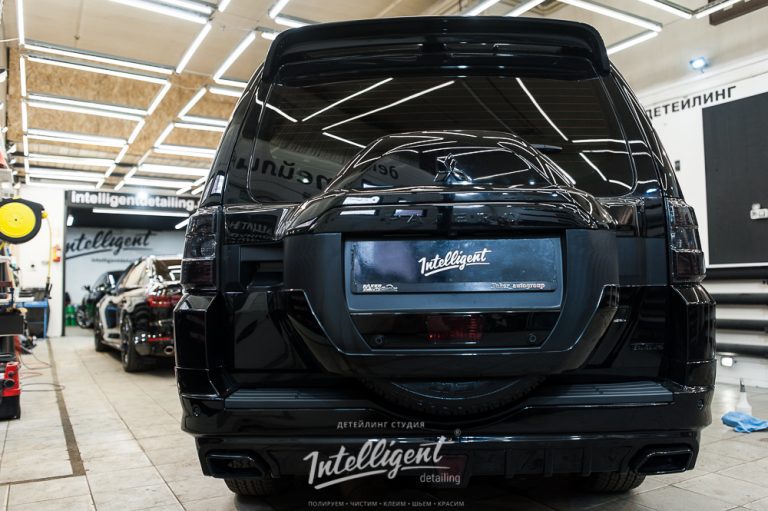 Mitsubishi Pajero антихром (shadow line 100%)