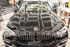 BMW X7 оклейка зоны риска спереди