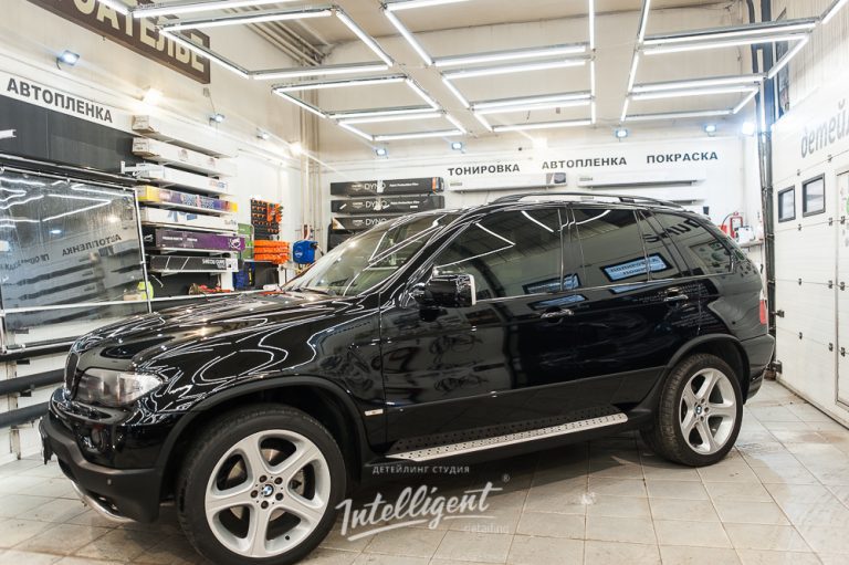 Оклейка авто пленкой BMW e53