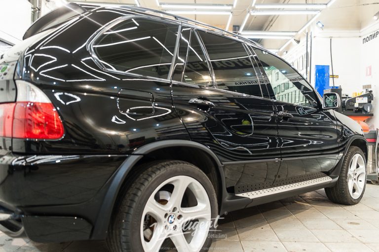 Оклейка авто пленкой BMW e53