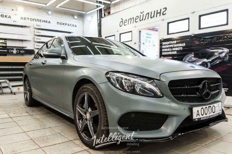 Mercedes e200 оклейка виниловой пленкой и антихром