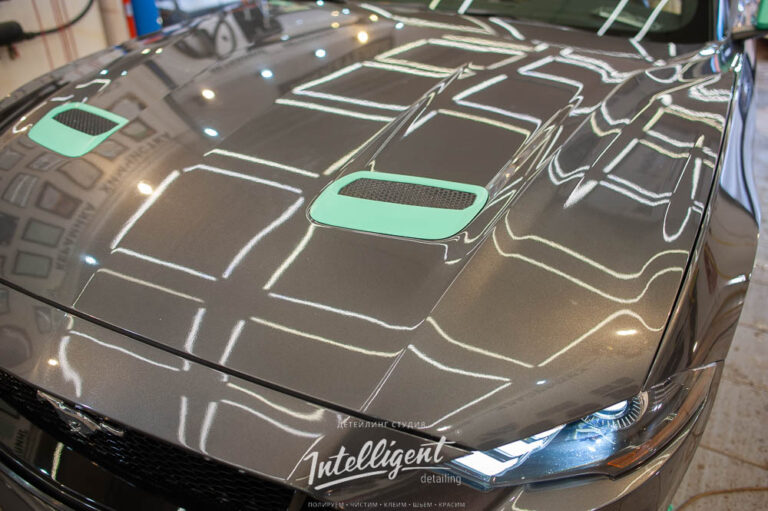 Ford Mustang оклейка декоративных элементов экстерьера