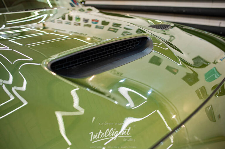 Dodge Challenger оклейка антигравийной защитной пленкой кузова