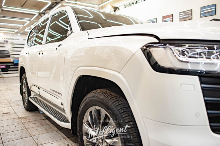 TOYOTA Land Cruiser оклейка пленкой