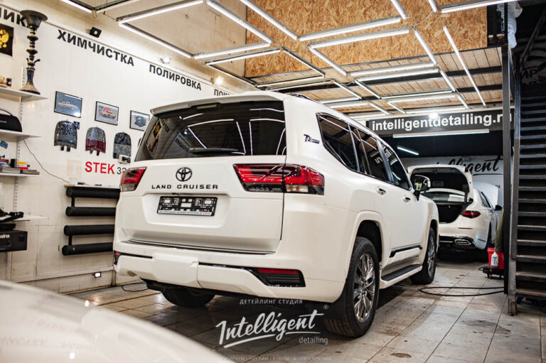 TOYOTA Land Cruiser оклейка пленкой